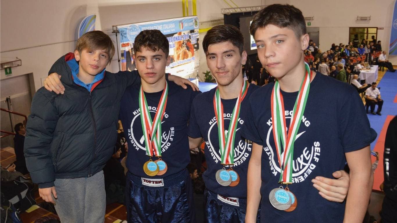 Kickboxing training moment